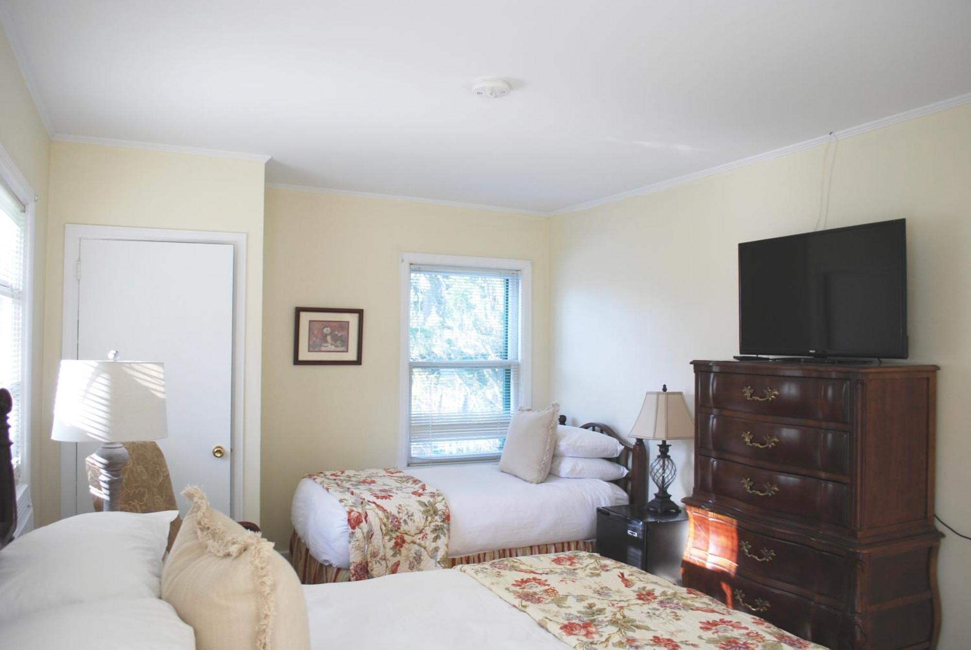Anne'S Washington Inn (Adults Only) サラトガスプリング 部屋 写真