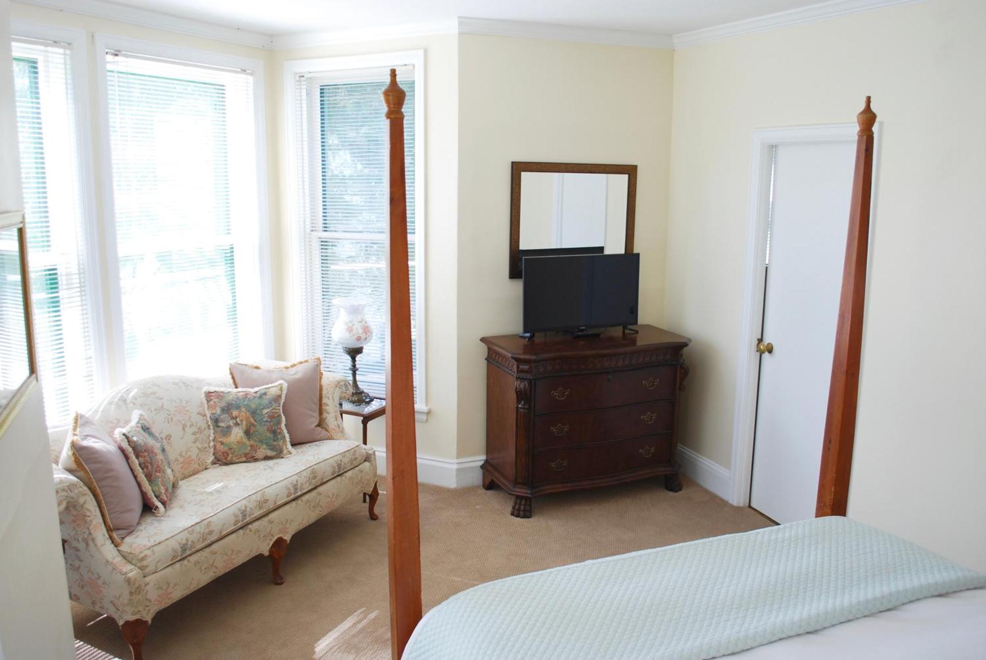 Anne'S Washington Inn (Adults Only) サラトガスプリング 部屋 写真