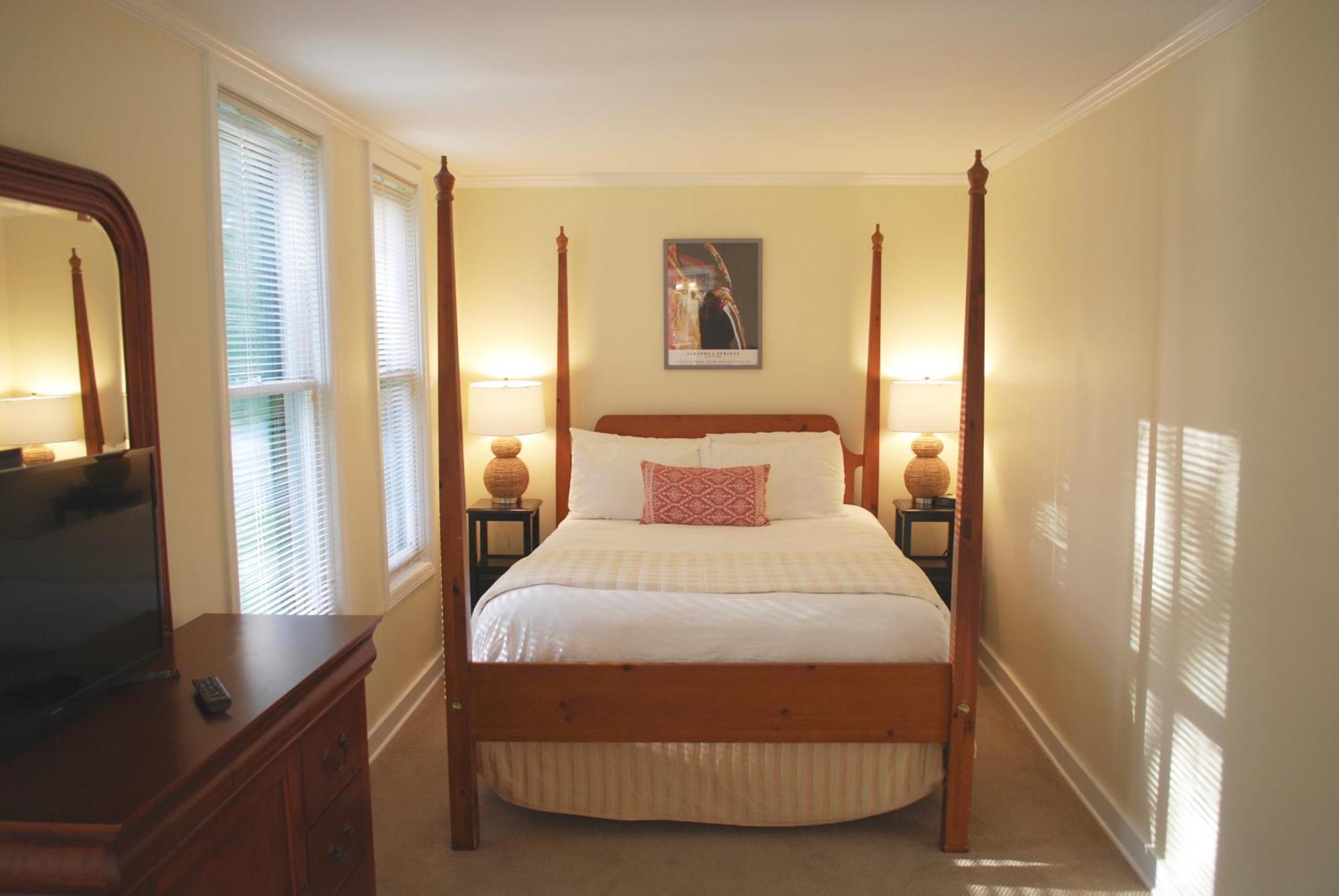 Anne'S Washington Inn (Adults Only) サラトガスプリング 部屋 写真