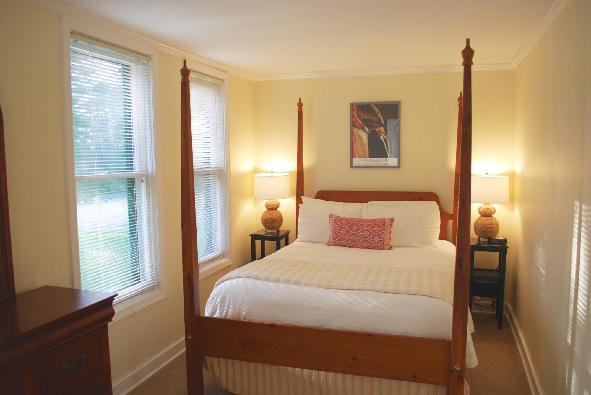 Anne'S Washington Inn (Adults Only) サラトガスプリング 部屋 写真